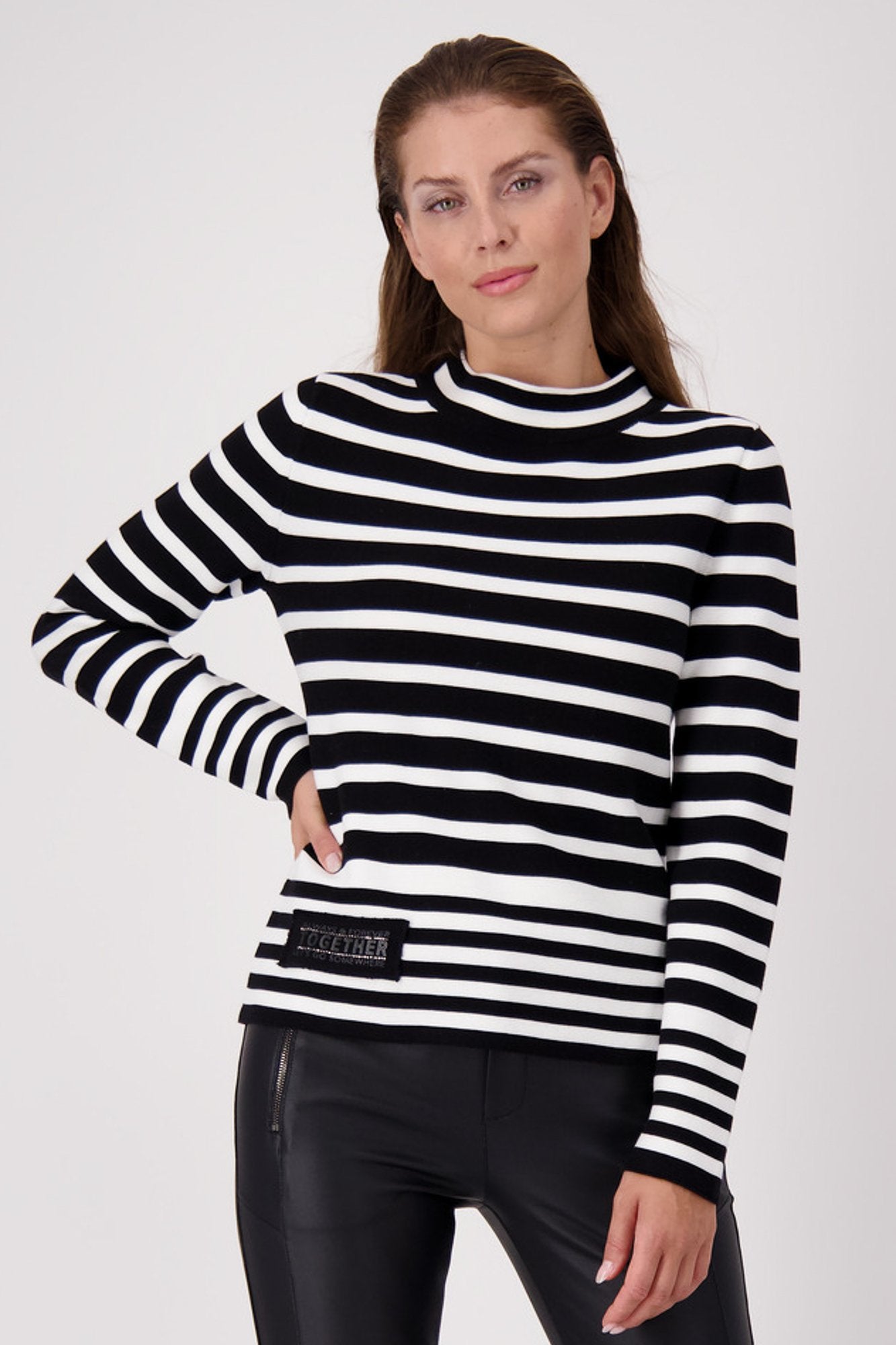 Blk Stripe
