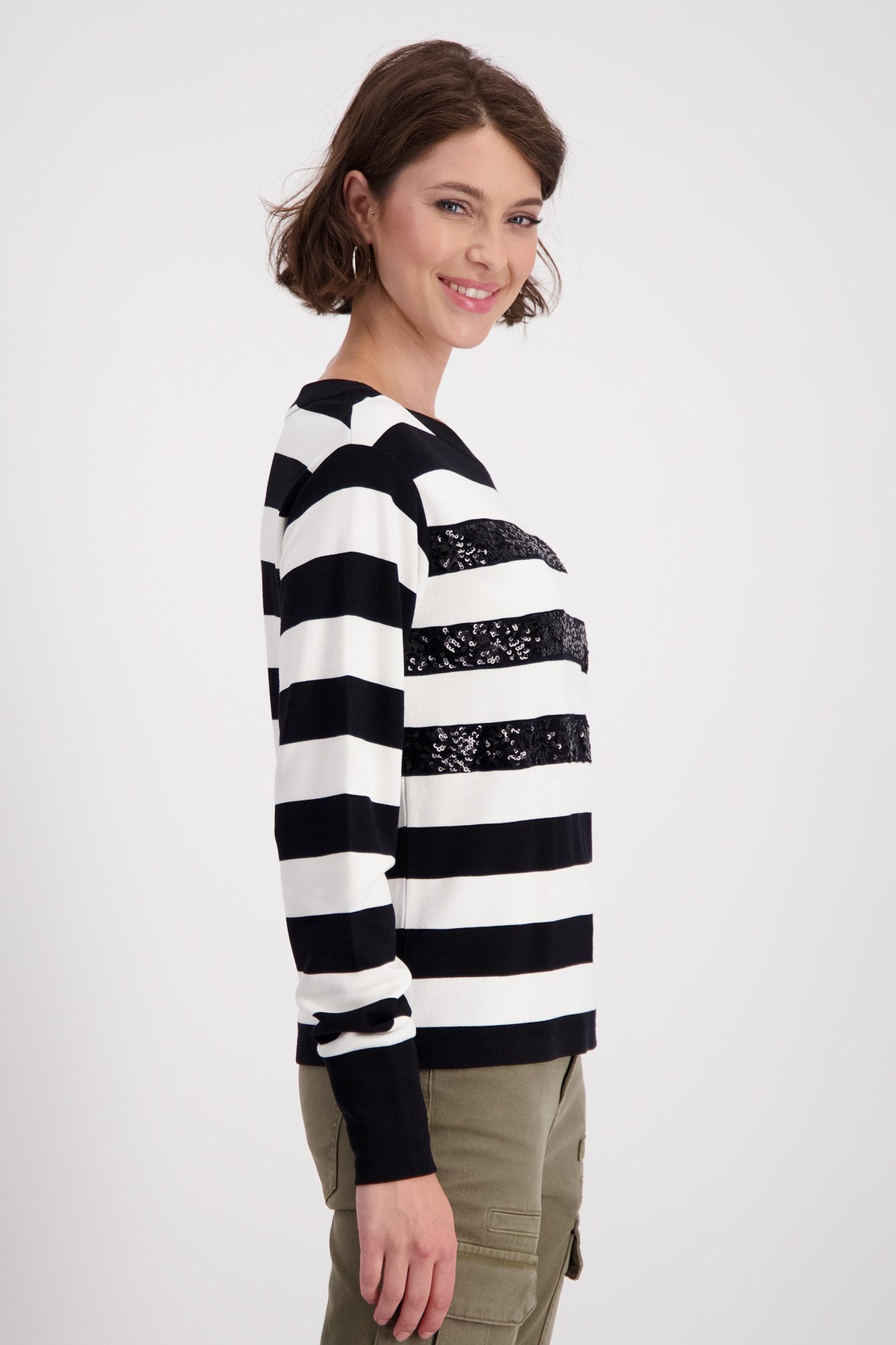 Blk Stripe