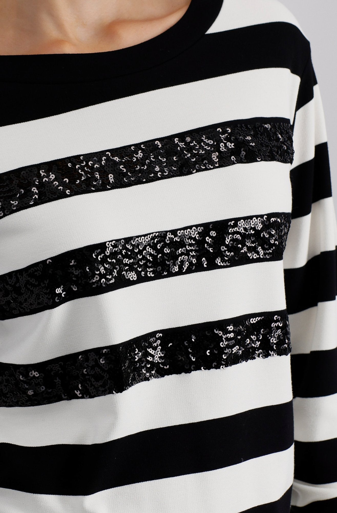 Blk Stripe