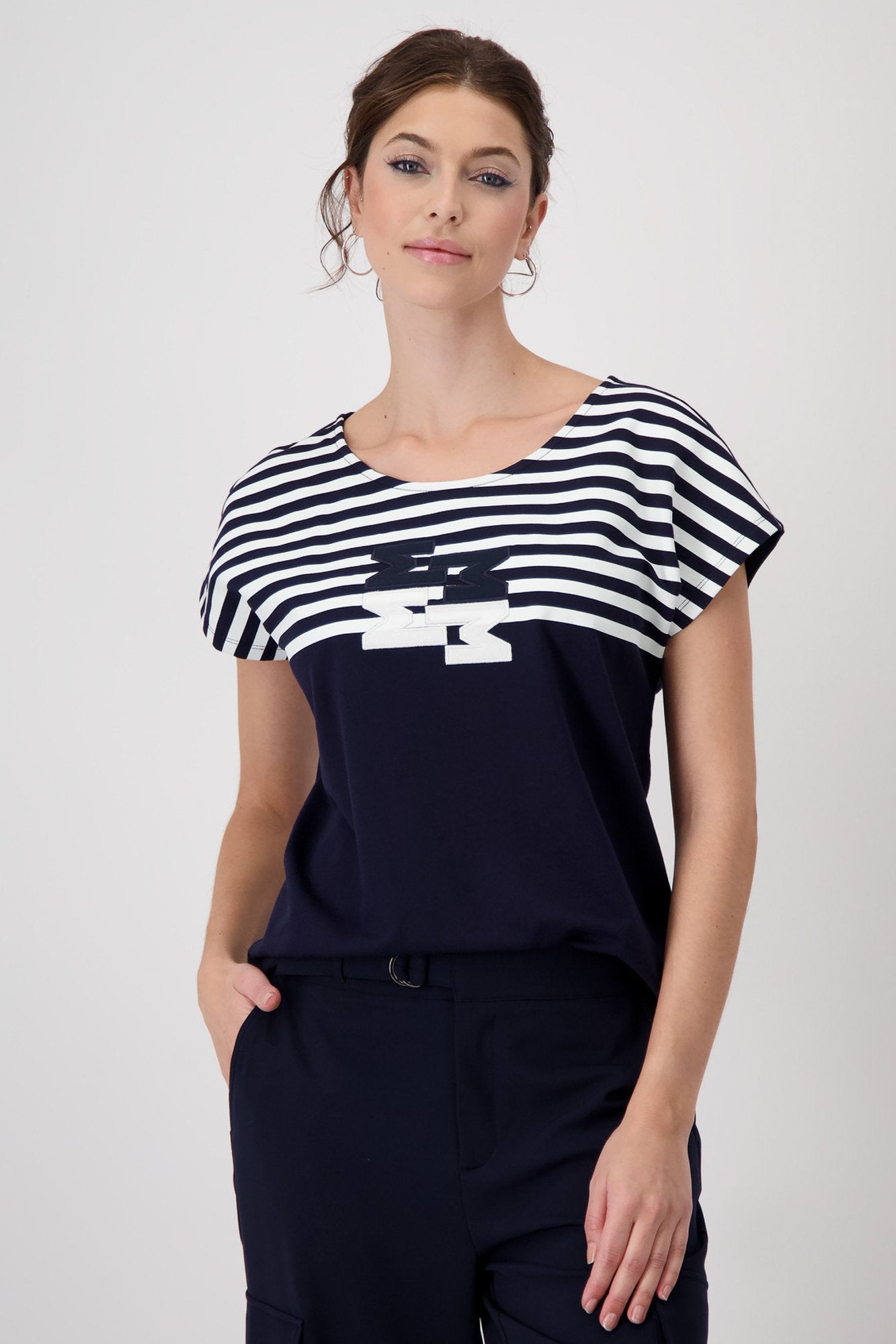 NavyWhite