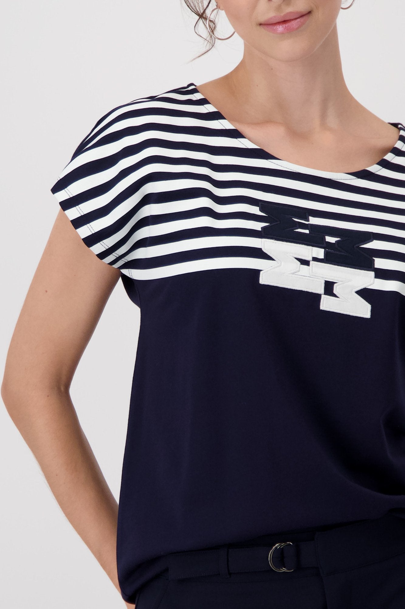 NavyWhite