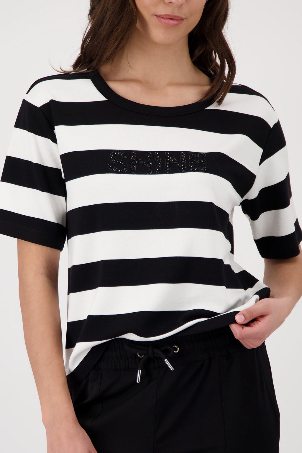 Blk Stripe