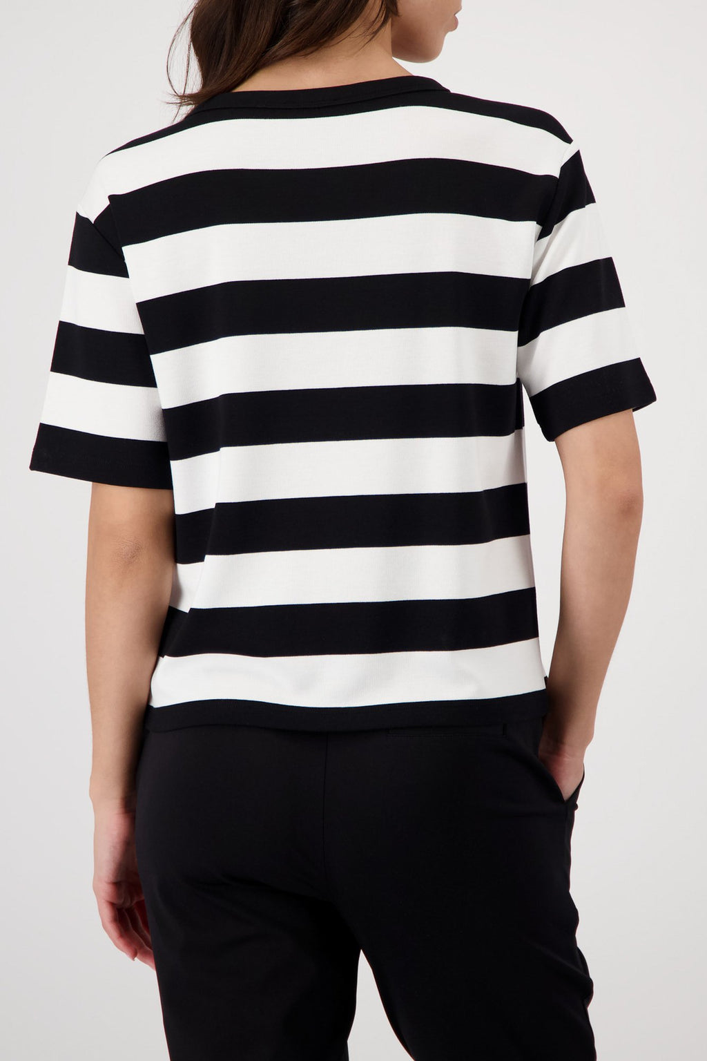 Blk Stripe