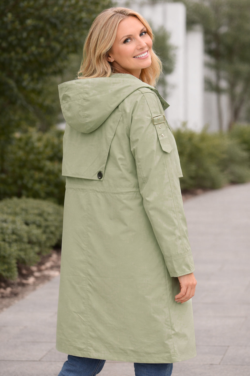 LightGreen